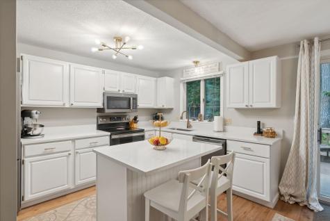 10 Azalea Lane Windham ME 04062