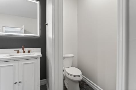 7 River Oaks Way Falmouth ME 04105