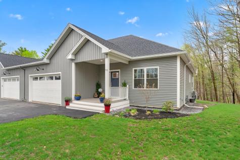 7 River Oaks Way Falmouth ME 04105