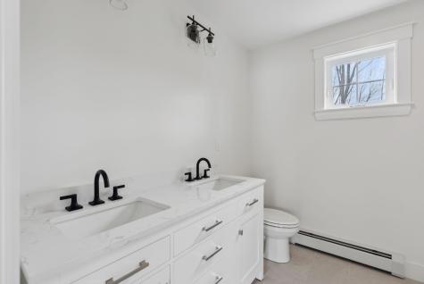 Unit 1 Constellation Way Falmouth ME 04105