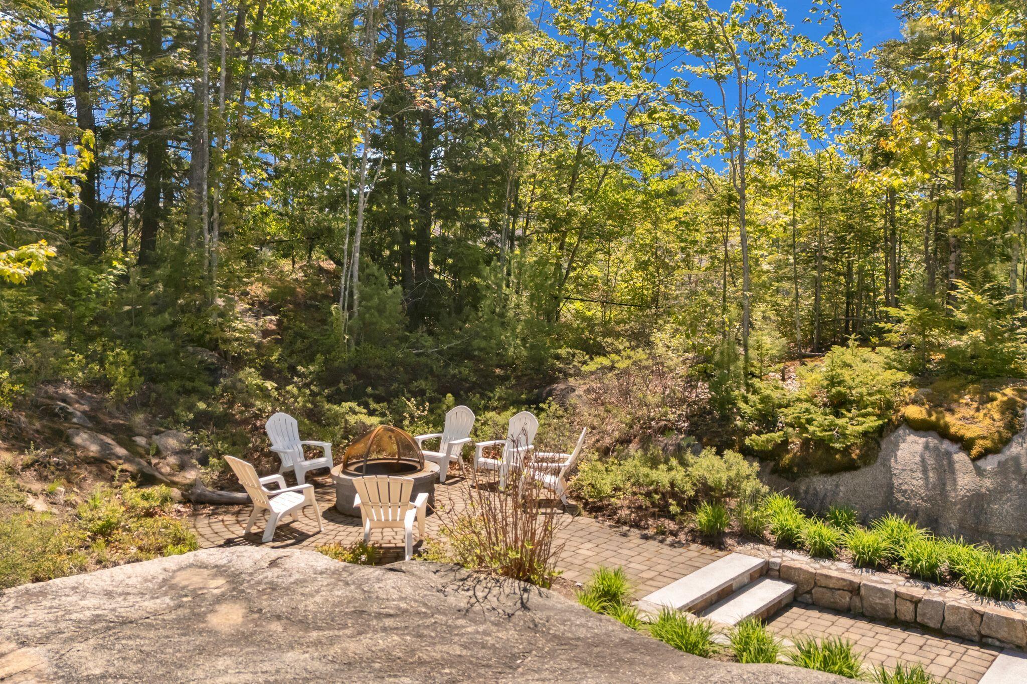 27 Ranger Lane Arundel ME 04046