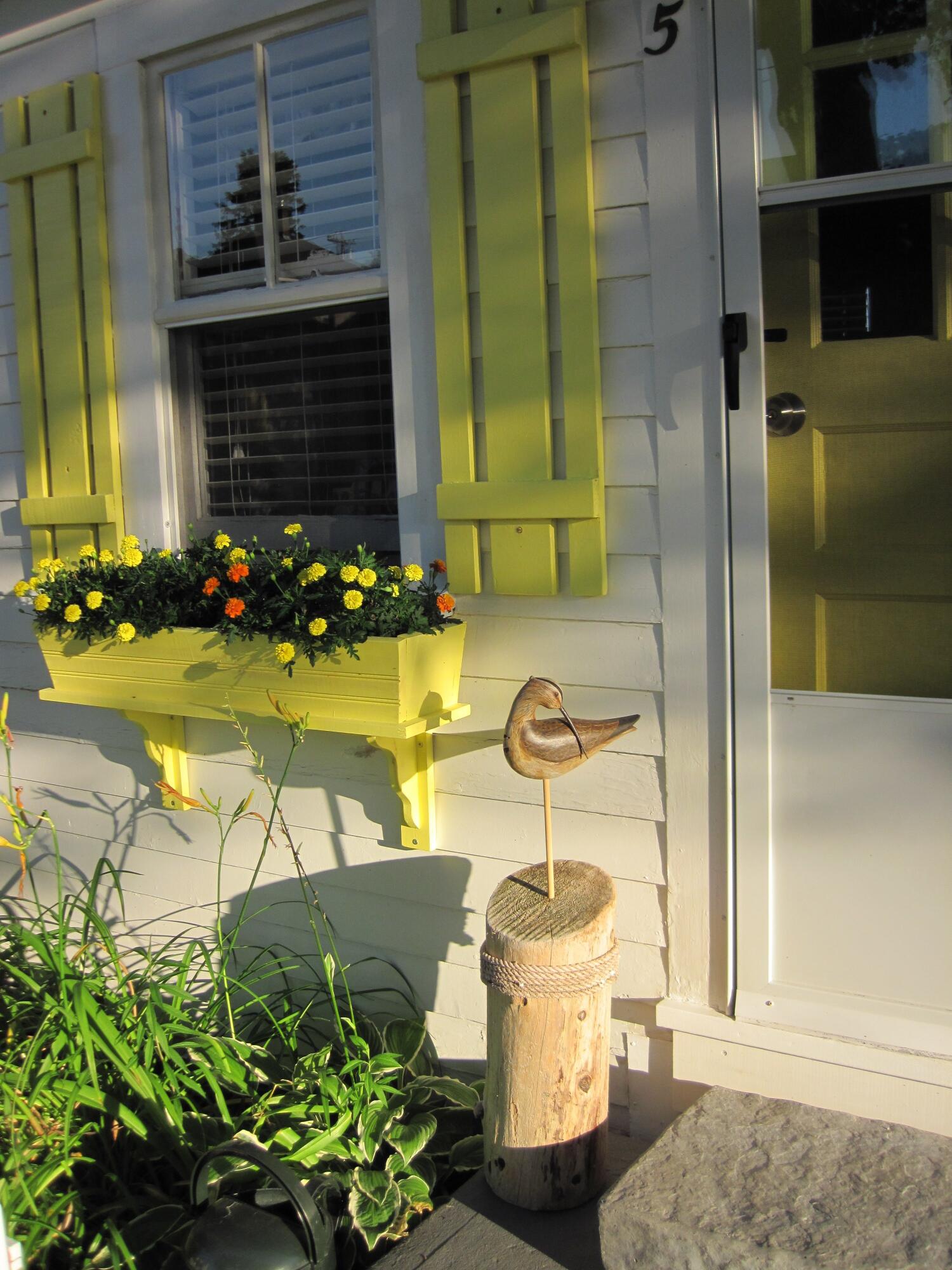 19 East Grand Avenue Scarborough ME 04074