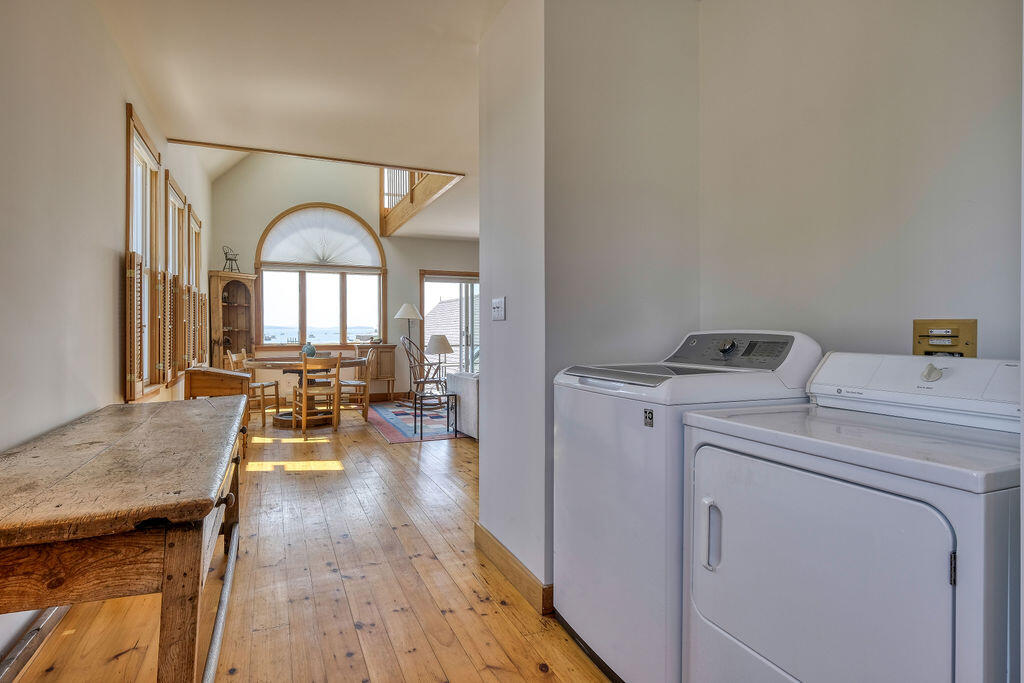 51 Main Street Stonington ME 04681