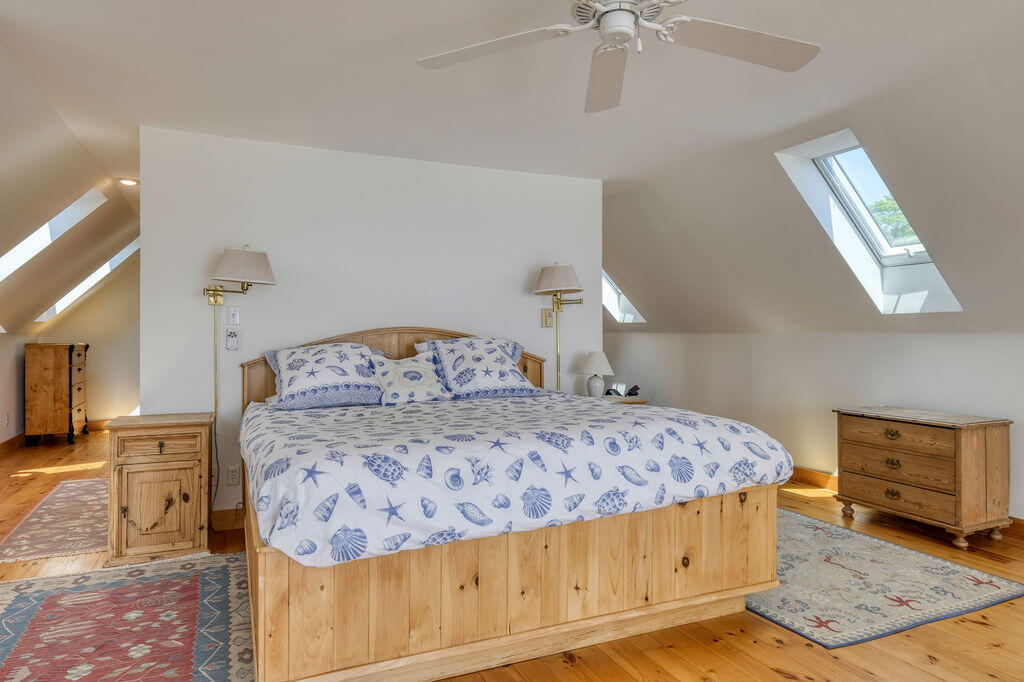 51 Main Street Stonington ME 04681