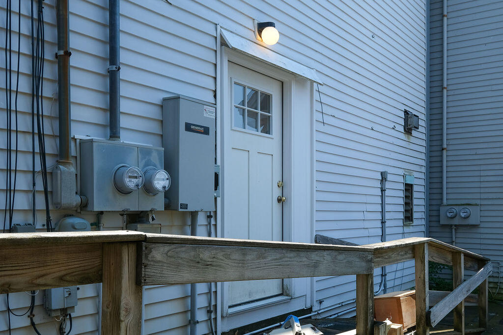 51 Main Street Stonington ME 04681