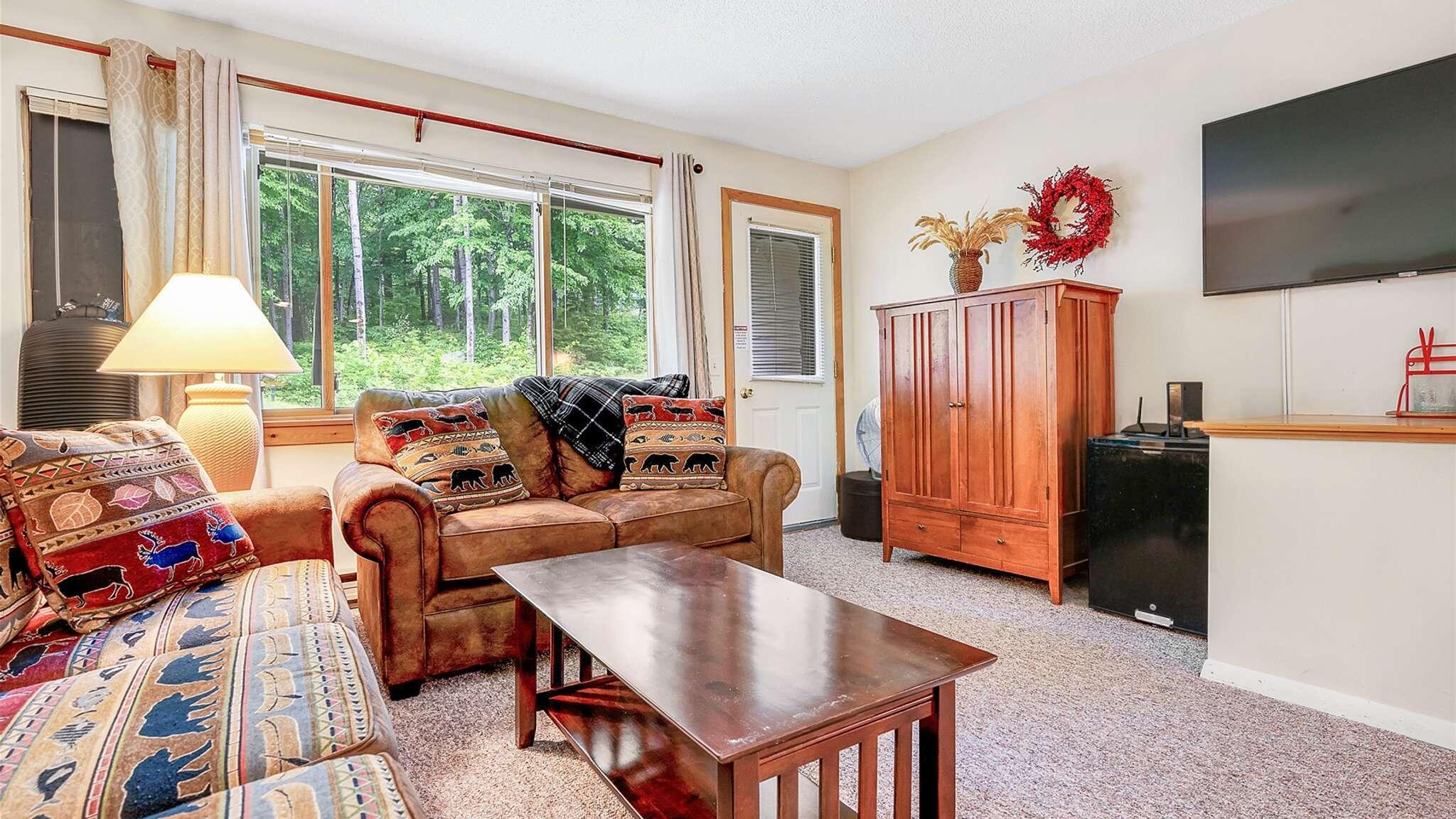 8 Sunrise Drive Newry ME 04261