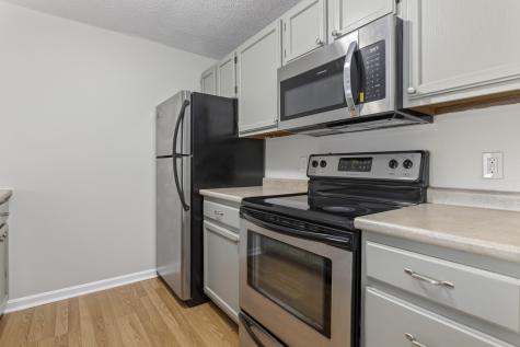 1 Dale Court Portland ME 04102