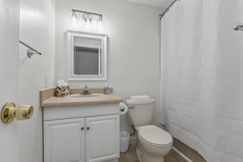 1 Dale Court Portland ME 04102