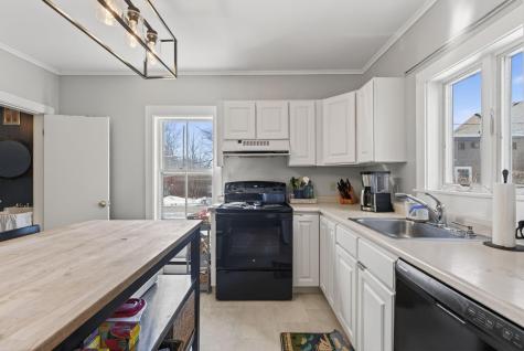 93 Main Street Kennebunk ME 04043