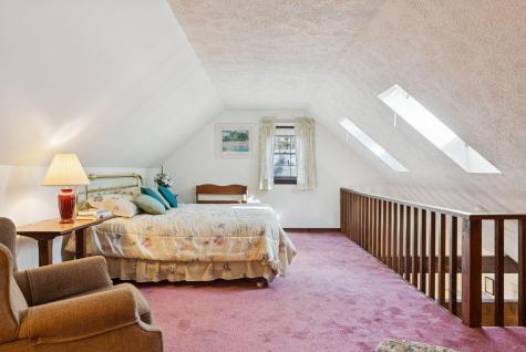 19 Ward Circle Brunswick ME 04011