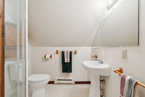 19 Ward Circle Brunswick ME 04011