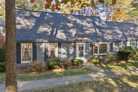 19 Ward Circle Brunswick ME 04011