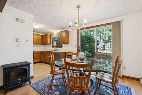 19 Ward Circle Brunswick ME 04011