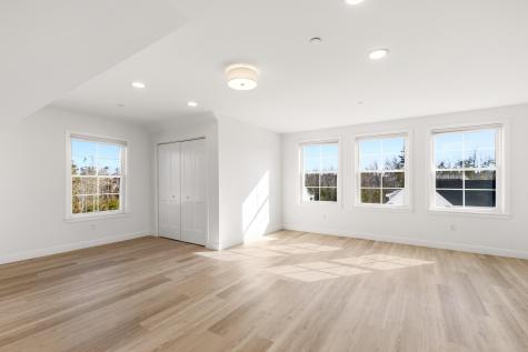 12 Pacer Way Scarborough ME 04074