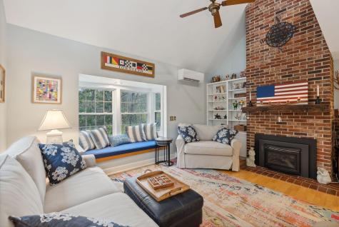 10 Penny Royal Court Yarmouth ME 04096