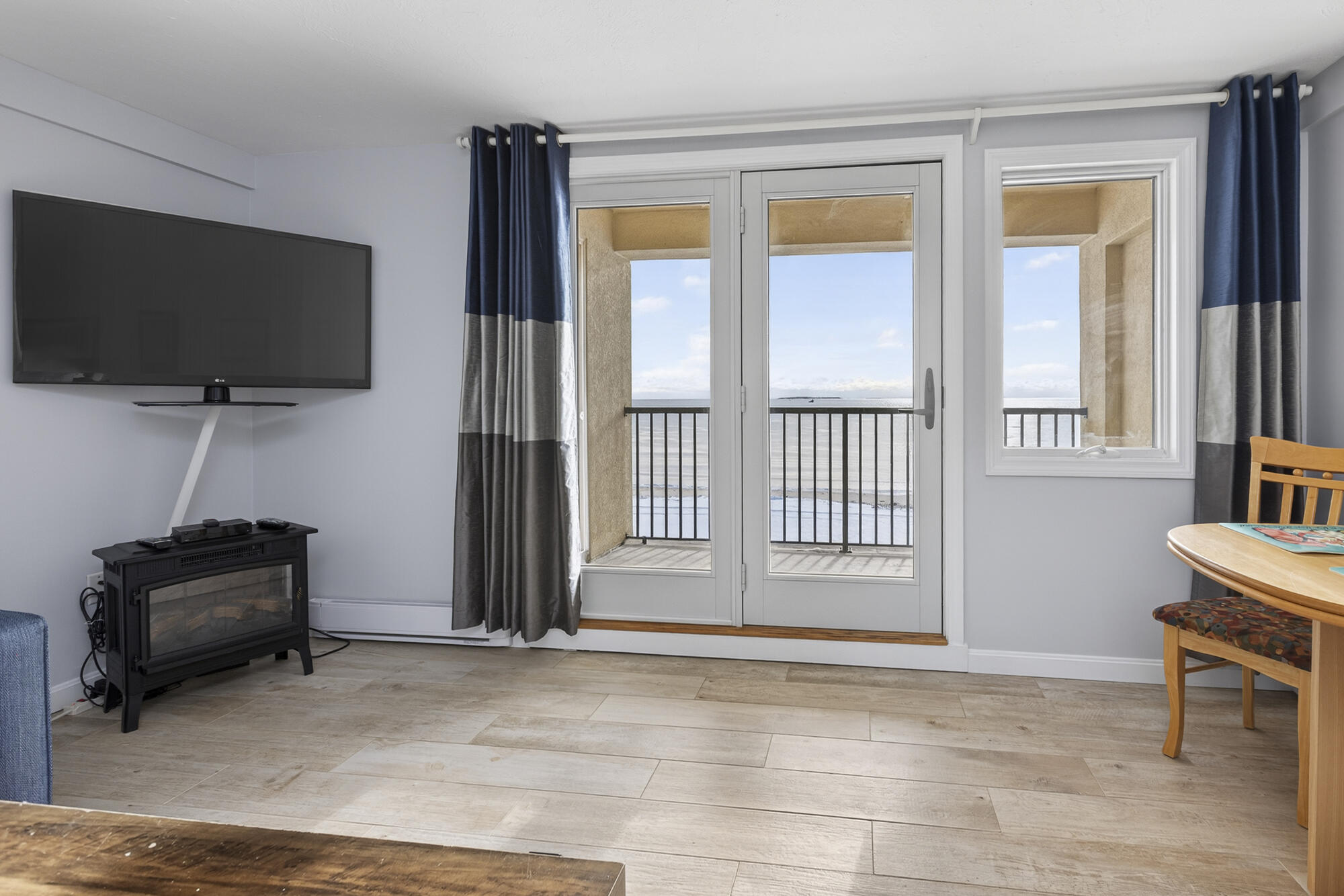 191 E Grand Avenue Old Orchard Beach ME 04064