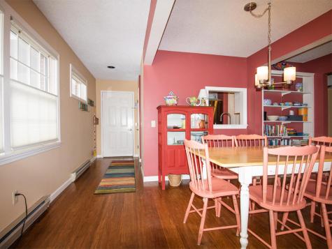 15 Bristol Road Damariscotta ME 04543