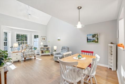 23 Cambridge Court Kennebunk ME 04043