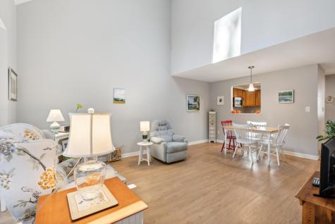 23 Cambridge Court Kennebunk ME 04043