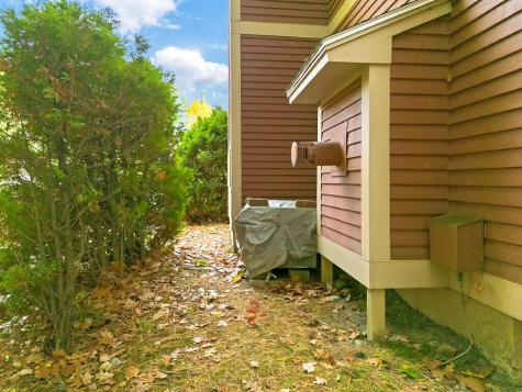 13 Lincoln Woods Lane Waterville ME 04901