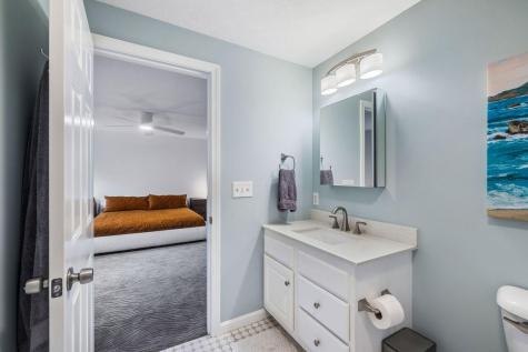 11 Greenwich Way Kennebunk ME 04043