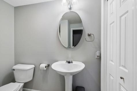 11 Greenwich Way Kennebunk ME 04043