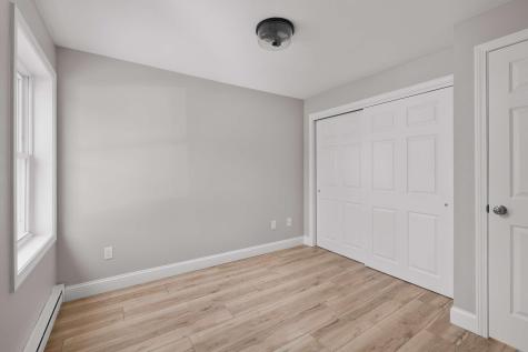 25 Farmgate Road South Berwick ME 03908