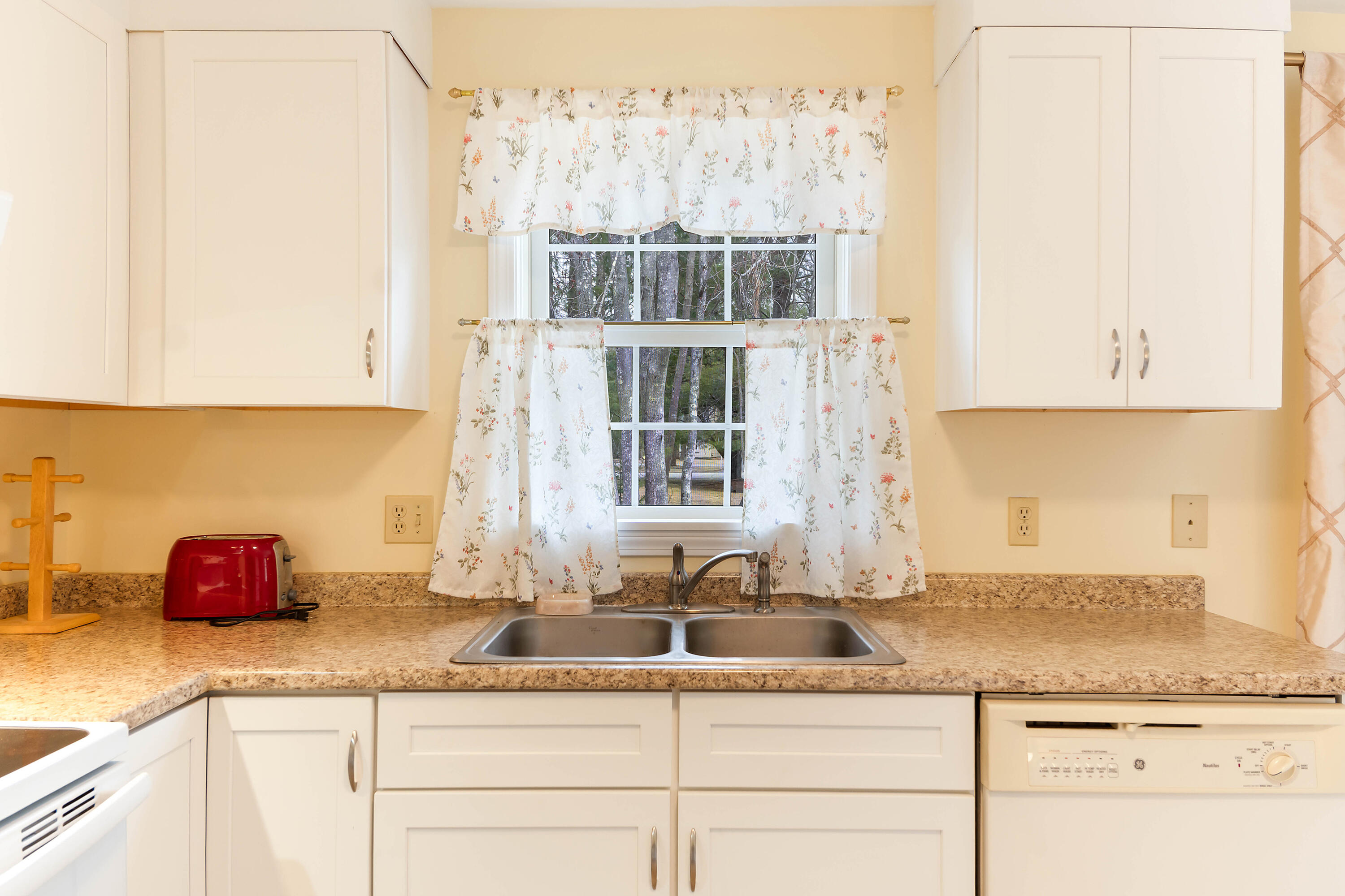 56 Willow Grove Road Brunswick ME 04011