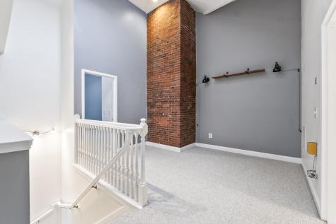 85 Middle Street Hallowell ME 04347