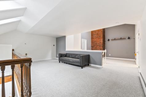 85 Middle Street Hallowell ME 04347