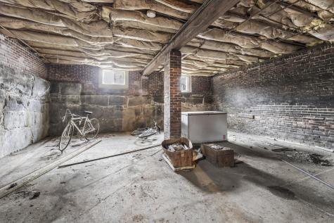 85 Middle Street Hallowell ME 04347