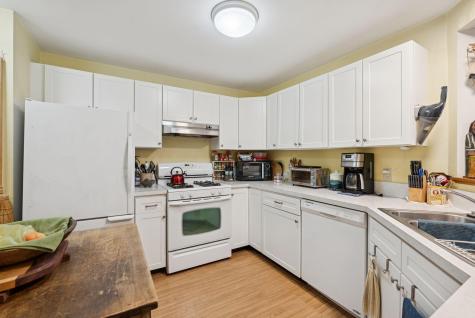 241 Bluff Road Yarmouth ME 04096