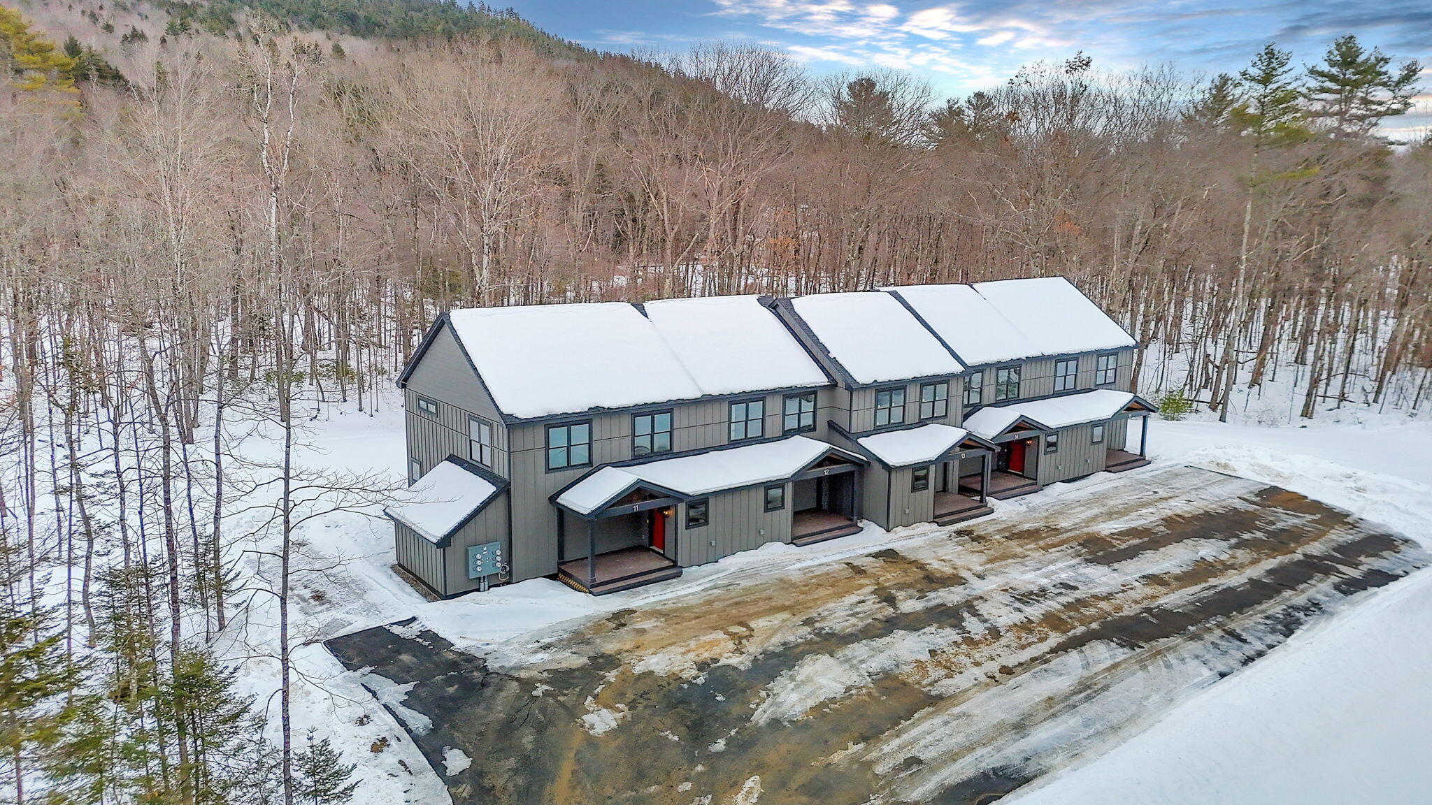 15 Lodgepole Lane Newry ME 04261