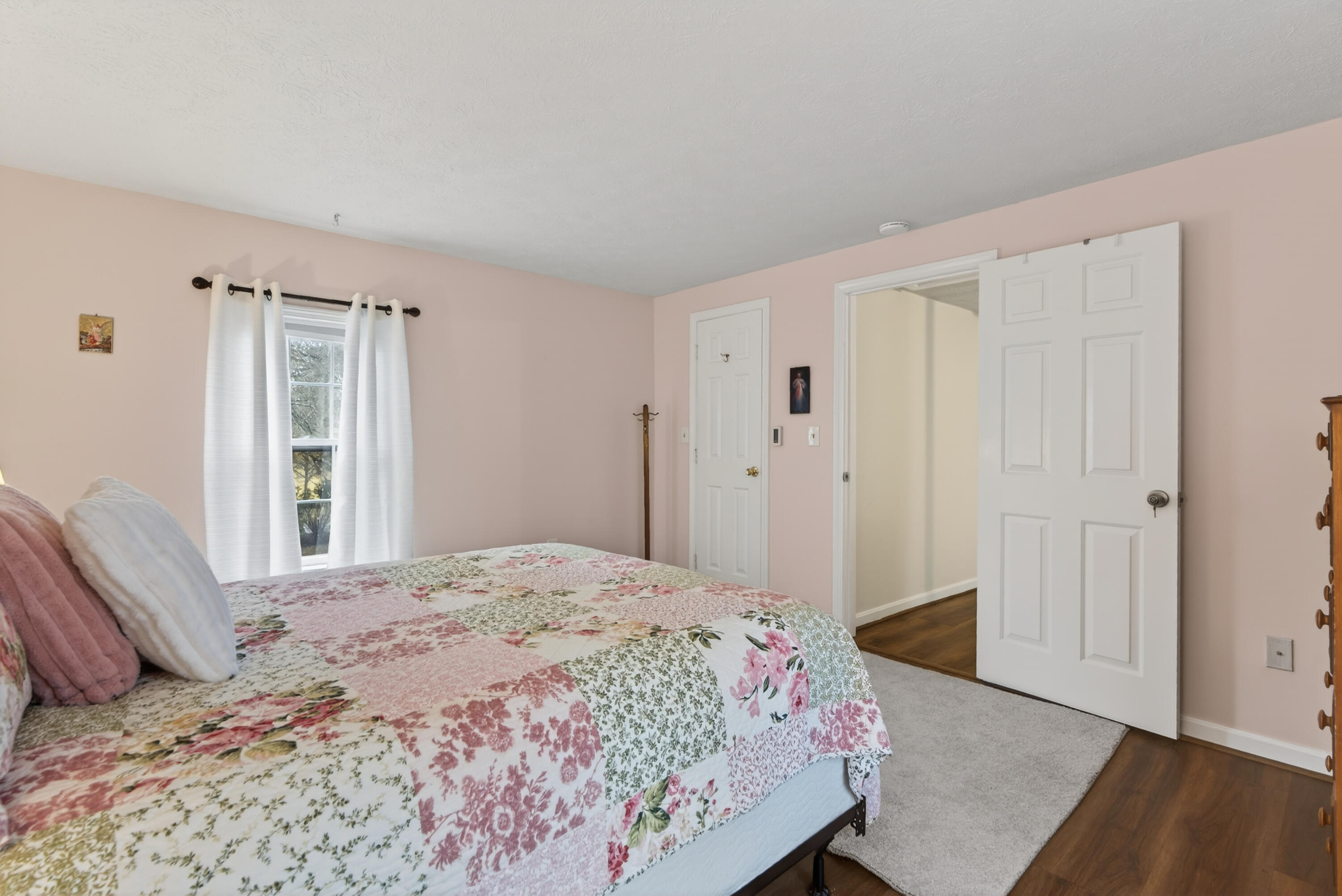 14 Summer Street Kennebunk ME 04043