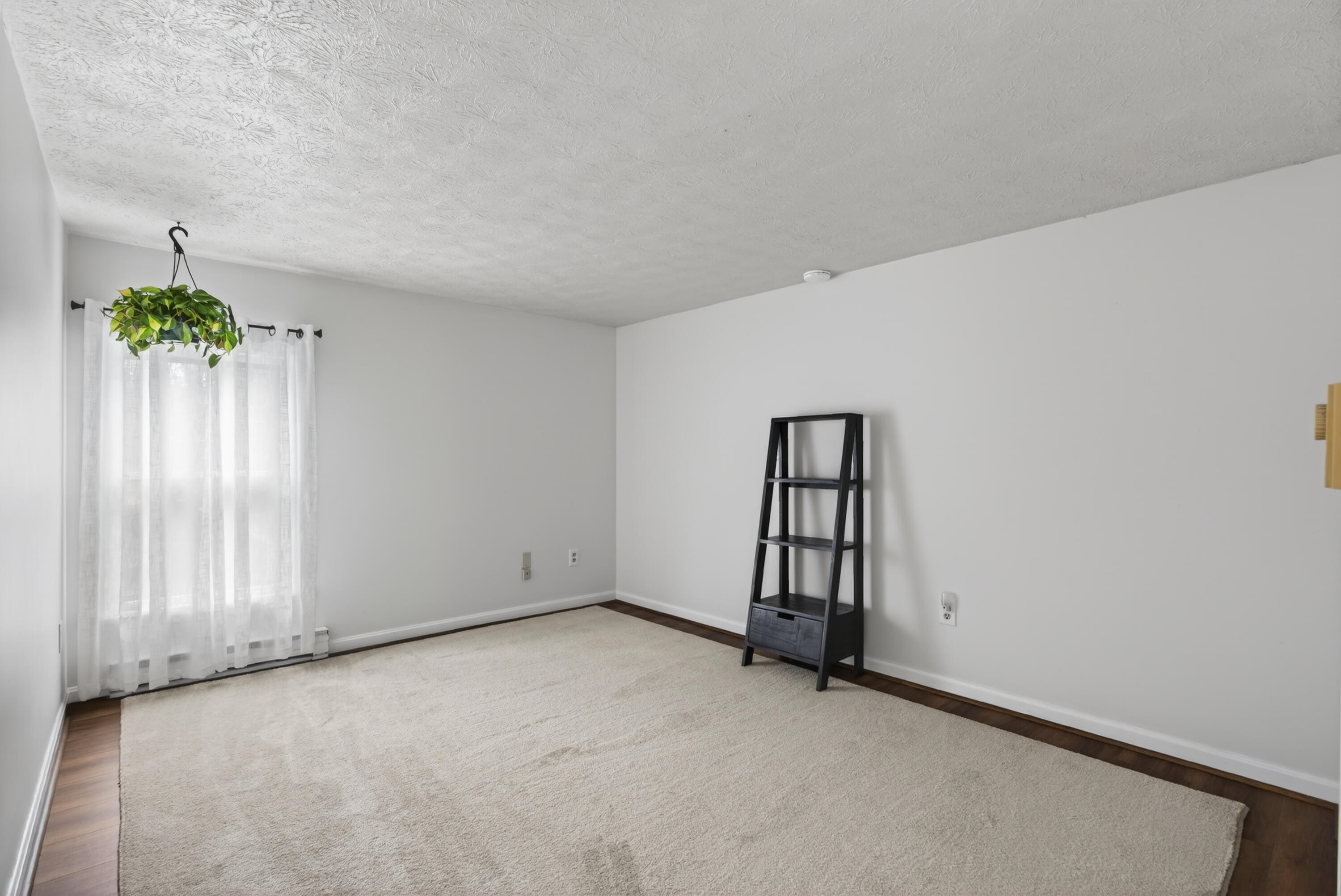 14 Summer Street Kennebunk ME 04043