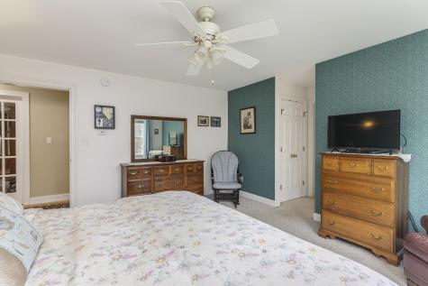 28 Lone Pine Lane Yarmouth ME 04096
