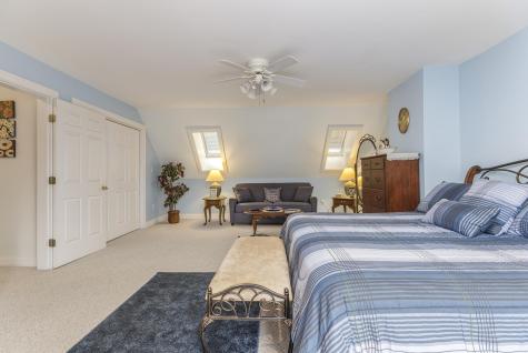 28 Lone Pine Lane Yarmouth ME 04096