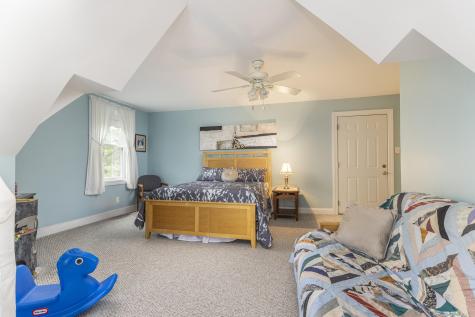 28 Lone Pine Lane Yarmouth ME 04096
