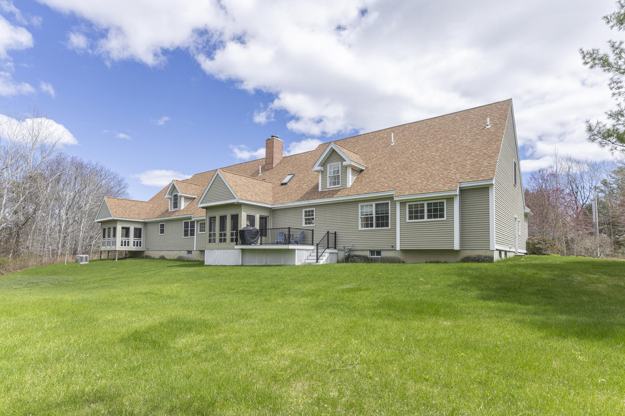 28 Lone Pine Lane Yarmouth ME 04096