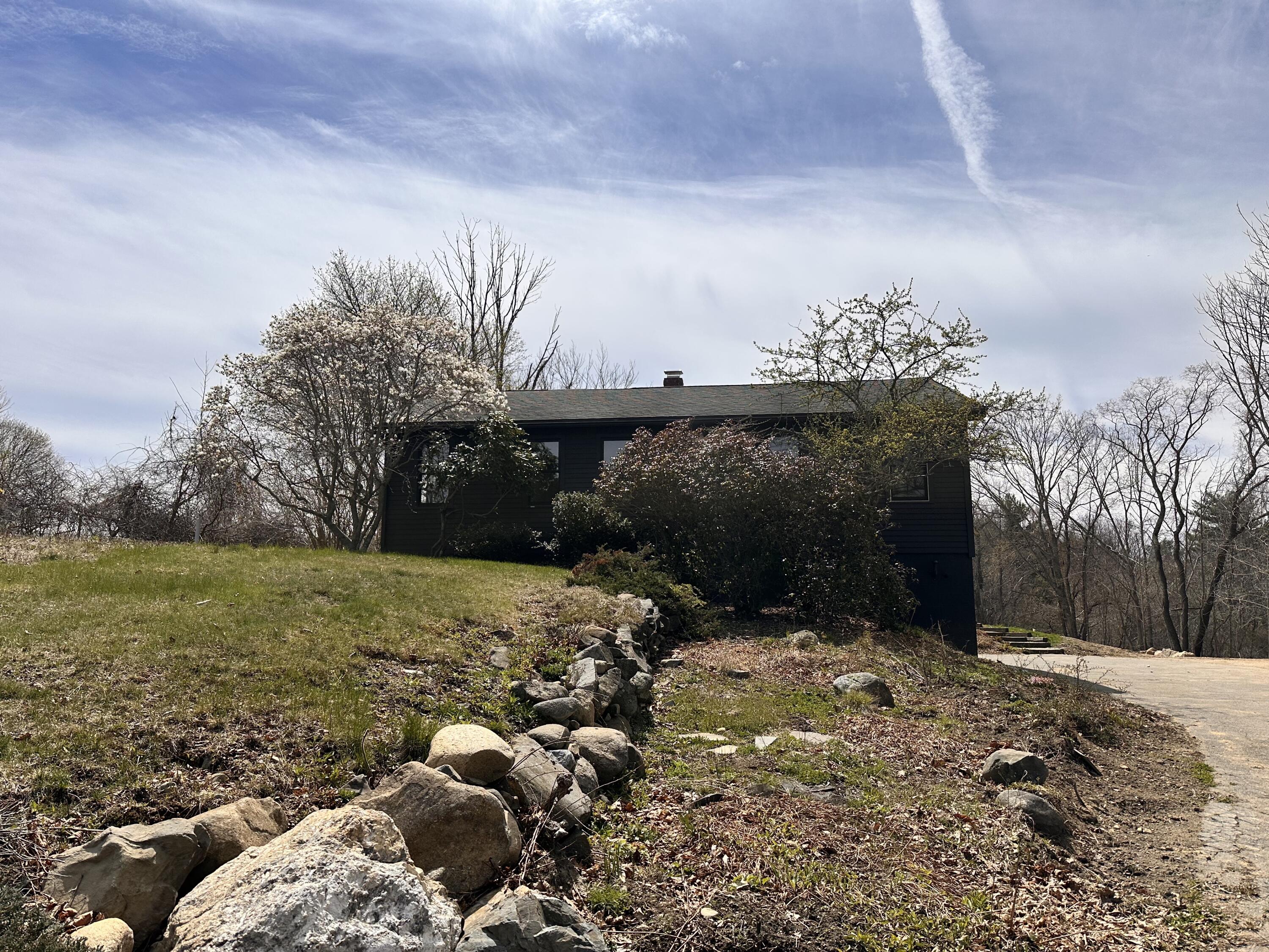 7 Robin Lane Kittery ME 03904