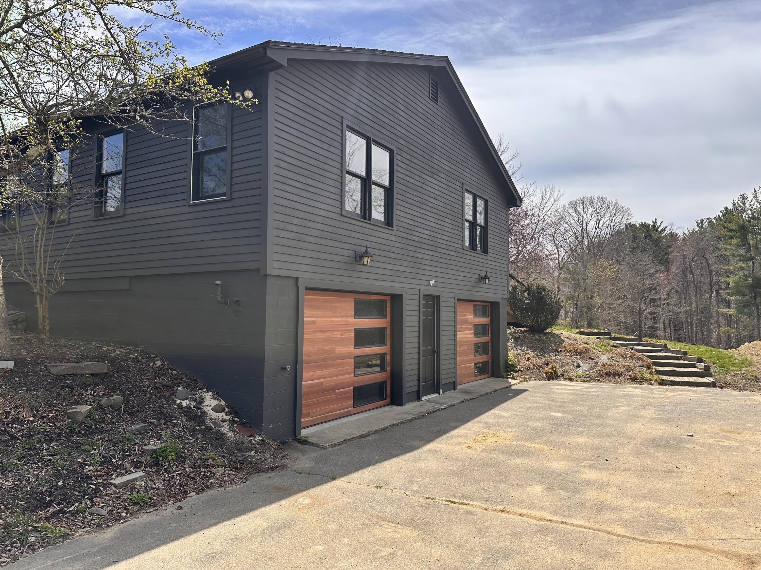 7 Robin Lane Kittery ME 03904