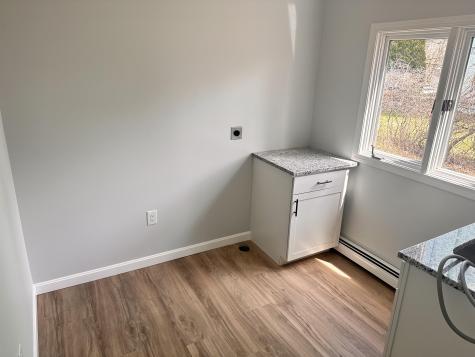 7 Robin Lane Kittery ME 03904