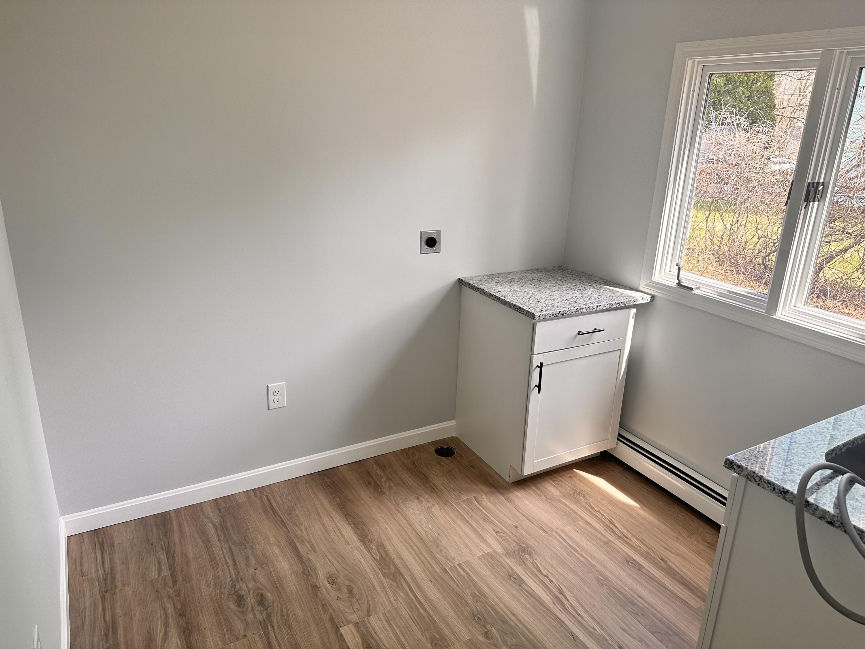 7 Robin Lane Kittery ME 03904