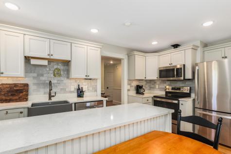 21 Fernald Avenue York ME 03909