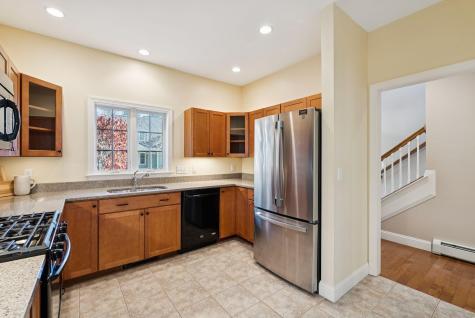 4 Mainsail Lane Saco ME 04072