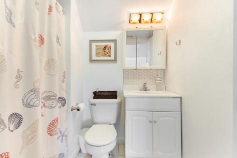115 Long Beach Avenue York ME 03909