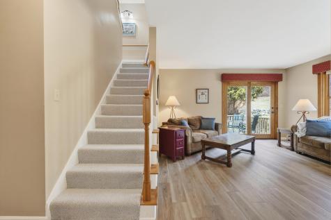 6 Excalibur Court Naples ME 04055