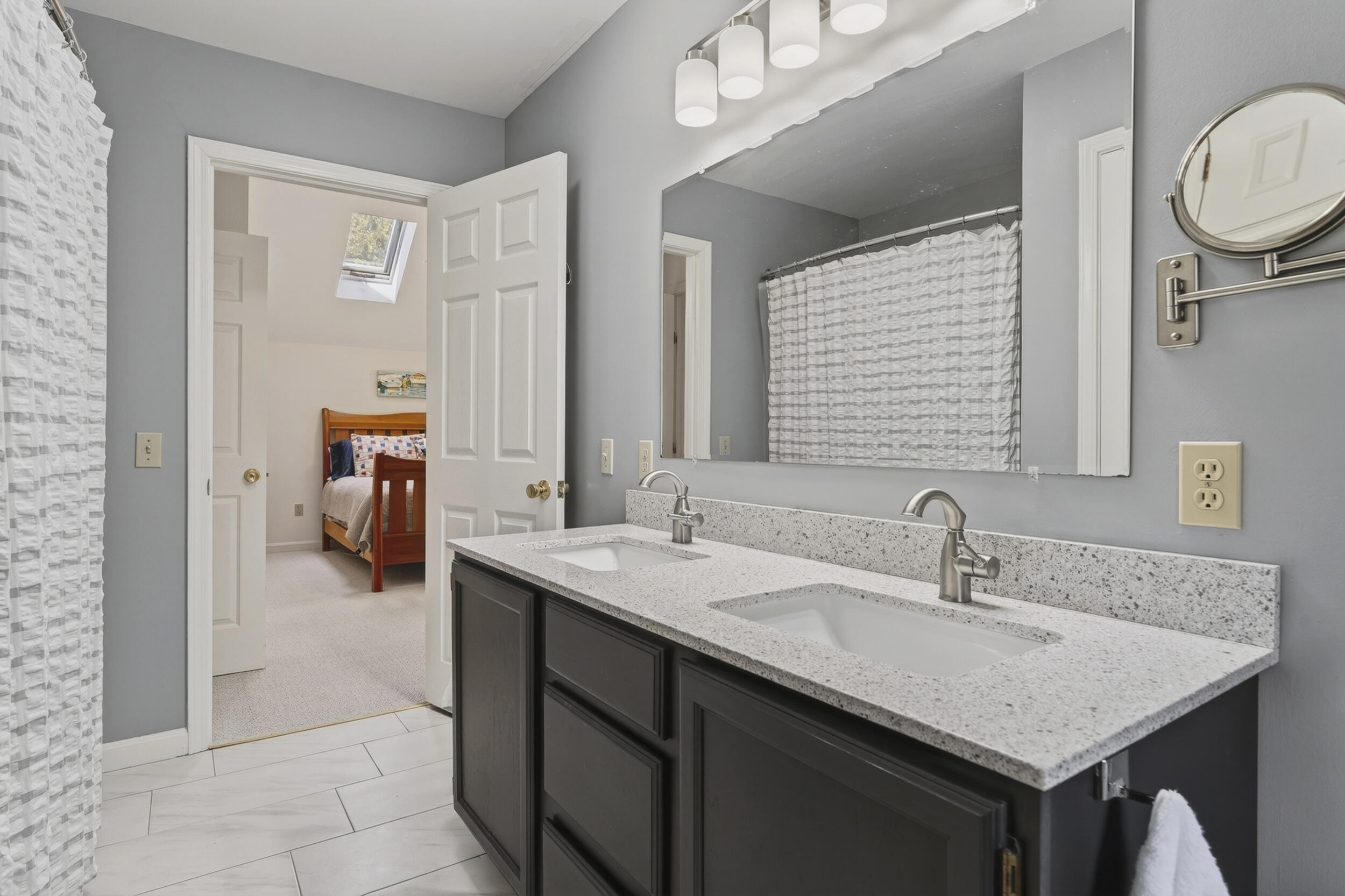 6 Excalibur Court Naples ME 04055