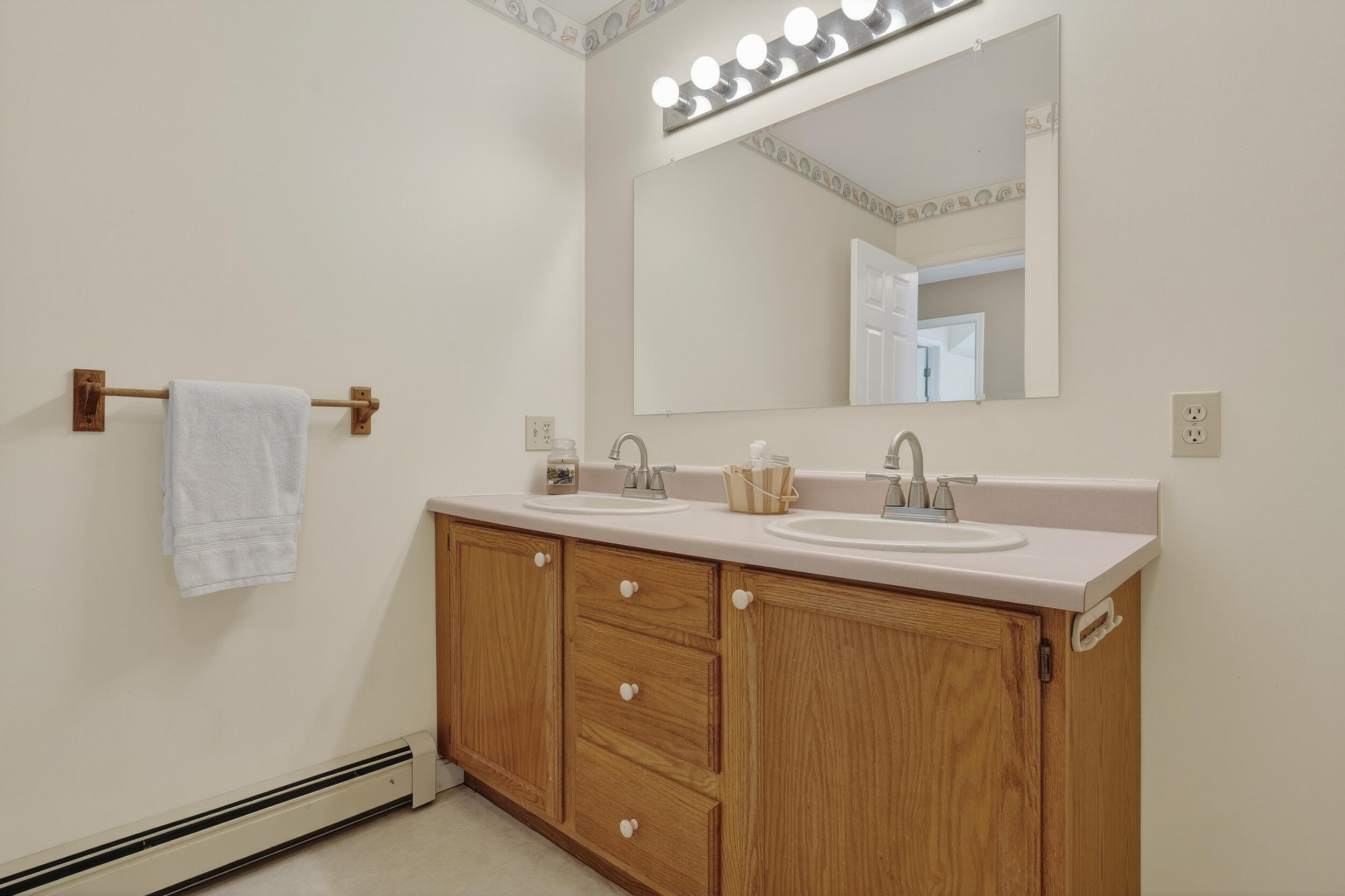 6 Excalibur Court Naples ME 04055