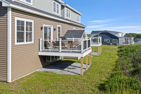 41 Brooks Edge Farm Road Westbrook ME 04092